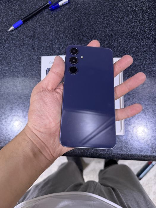 samsung a55 pamit 8.128g holati yahwi oqip tel qlila