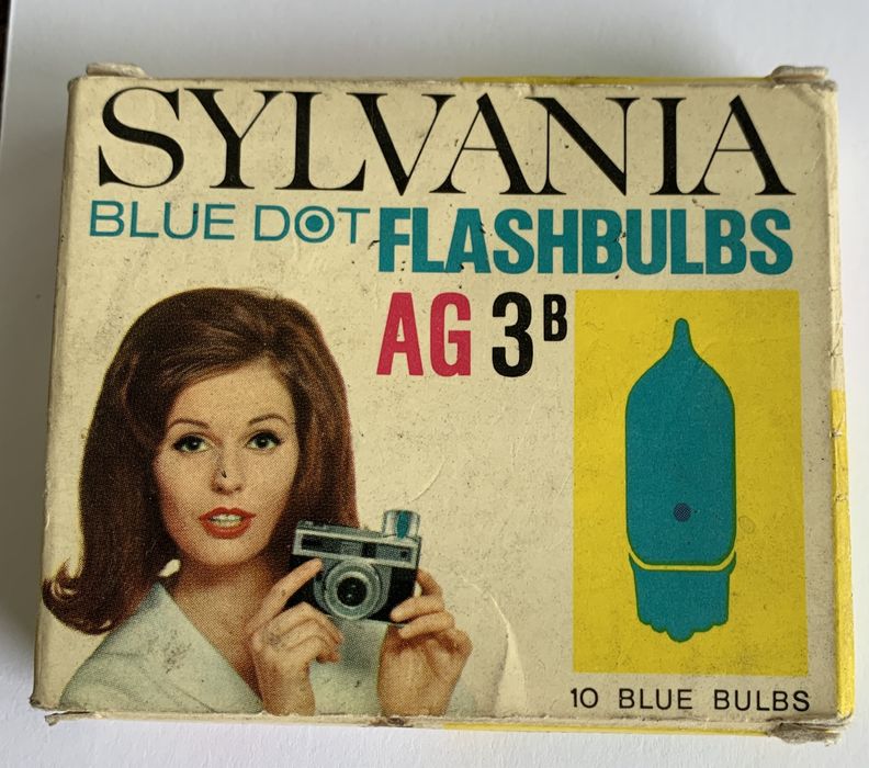 Sylvania becuri flash