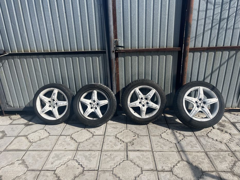 Продам комплект вместе с резиной