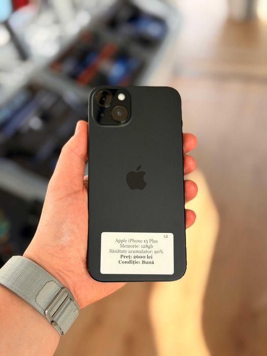 Apple Iphone 15 plus - black - 128 gb -