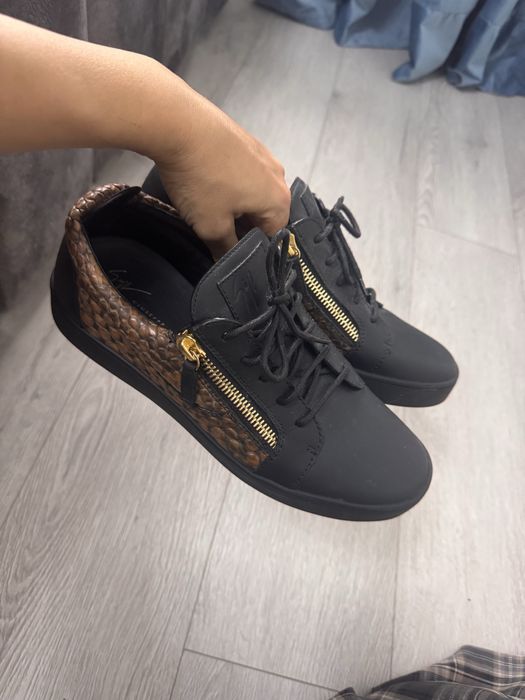 Giuseppe Zanotti Frankie
