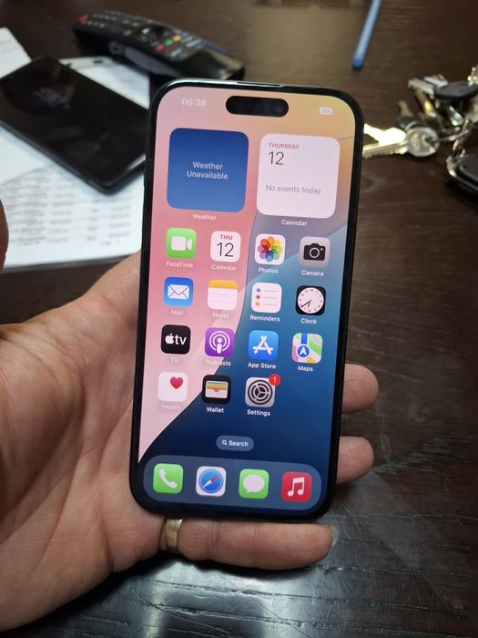 Айфон 15(Iphone 15)черен