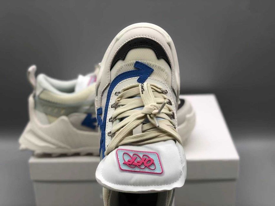 НАЛИЧНИ OFF White ODSY 1000 43 номер