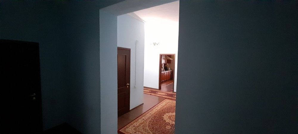 Uy sotiladi. Yangi Gulzor MFY.