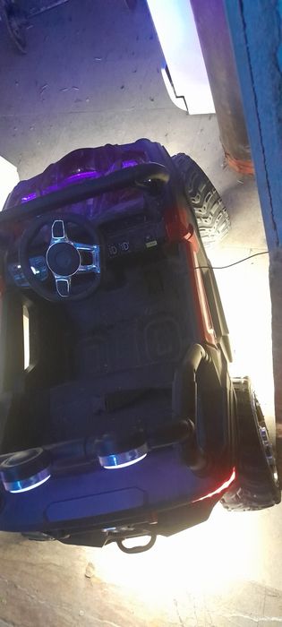 Детская машина продам срочно