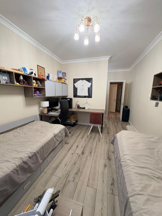 Продаю Комплект Мебели для Детской