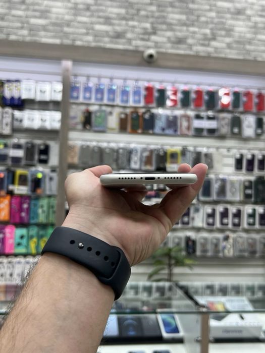 Iphone 11 128gb Ideal usta kormagan hama joyi ishlid ayb yoq