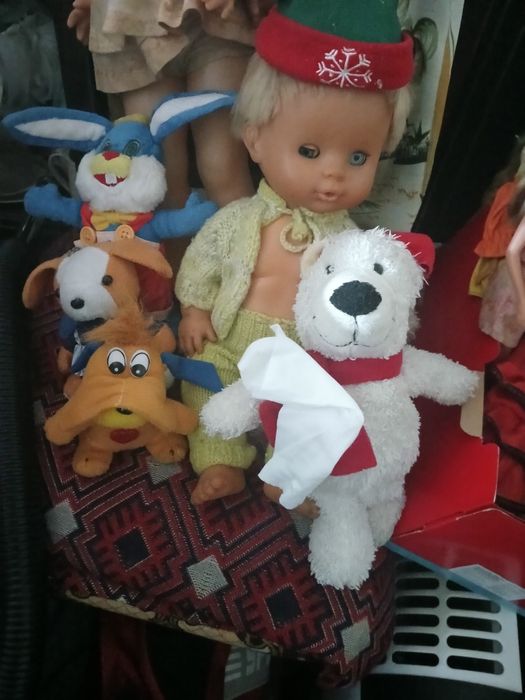 Vind jucări  cum se vede în poze.