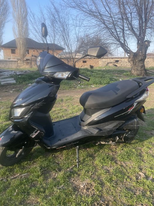 Мопед м8 sport pro 125 cc