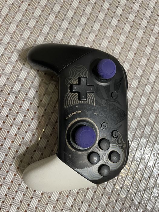 Продам Nintendo Switch 2 в идеальном состоянии