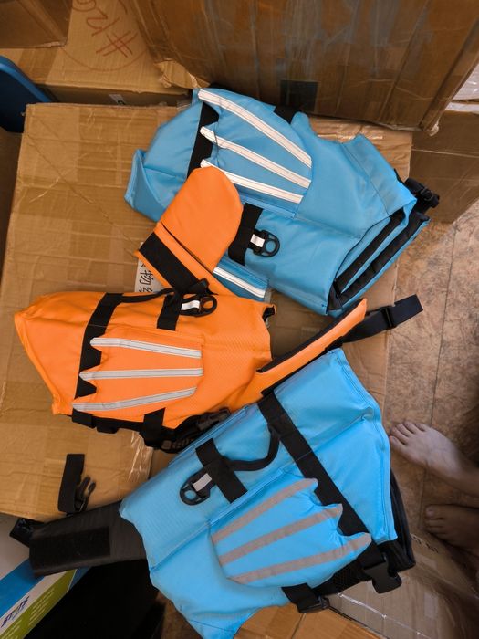 Жилет плавательный для собак