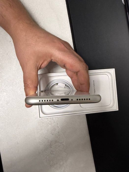 Iphone 11 каробка документ