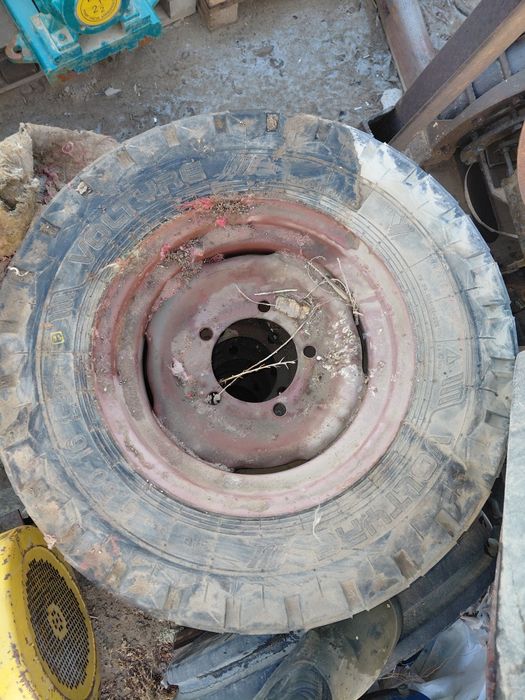 Покрышка дискамен сатылады.