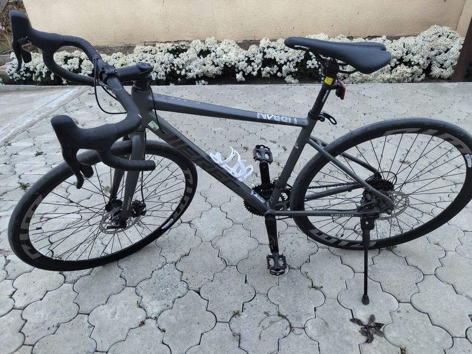 Срочно продам шоссейный велосипед