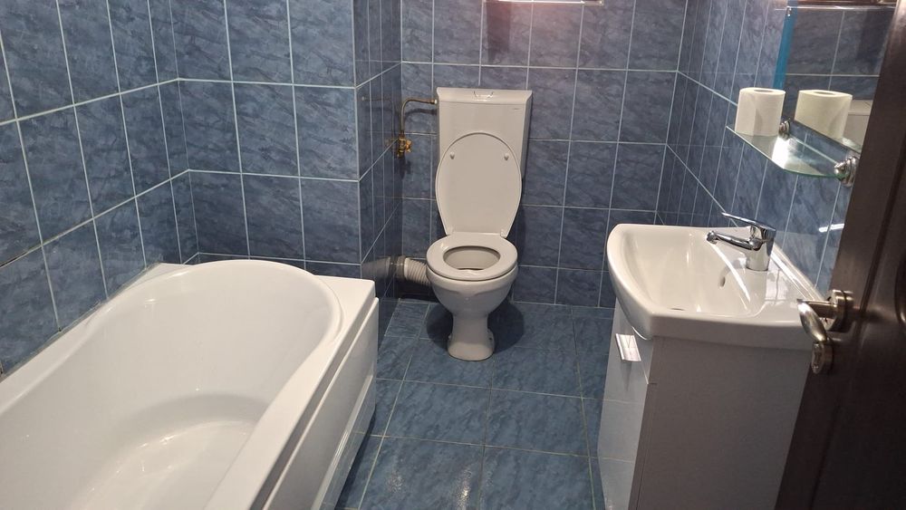 Închiriez apartament 2 camere