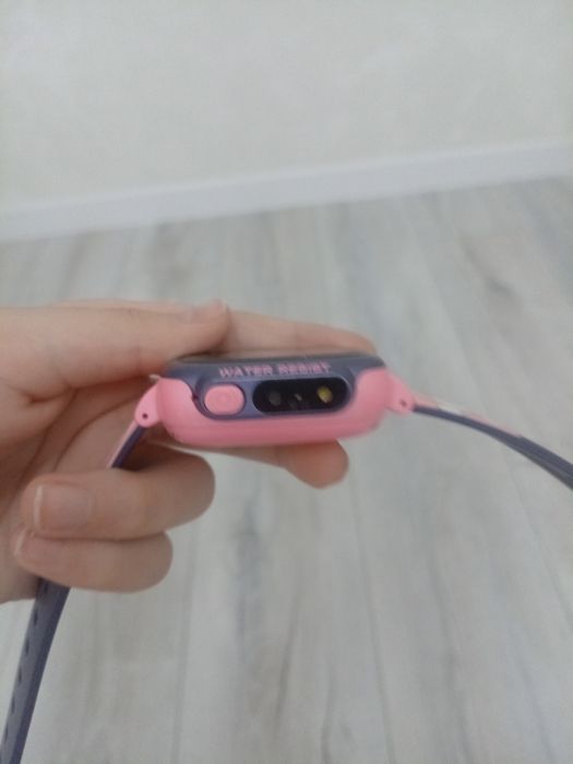 Продам детские часы