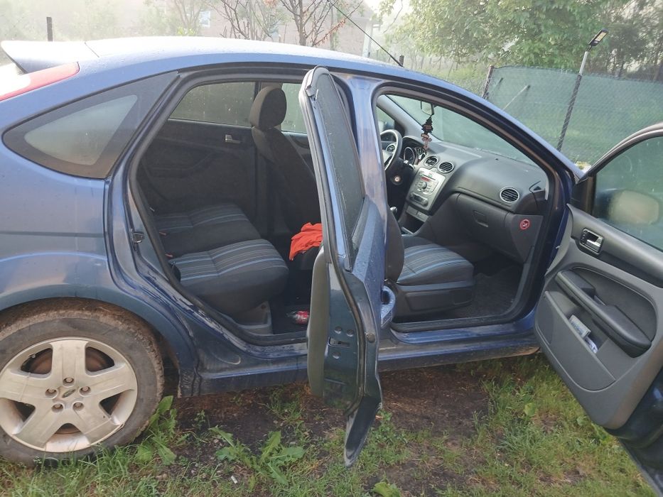 FORD Focus 2008 — imagine 5