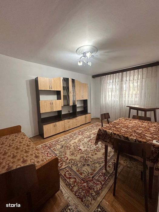 De vanzare apartament cu 4 camere,2 bai și 2 balcoane,etaj intermediar