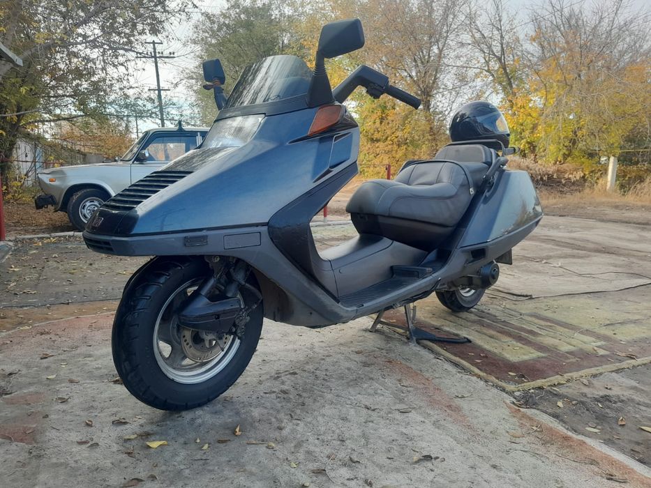 Продам макси-скутер Хонда