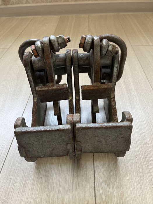 Захват для опалубка серги