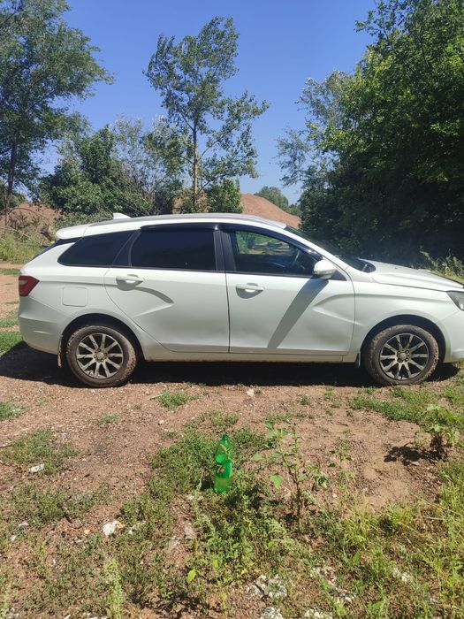 Продам лада Веста