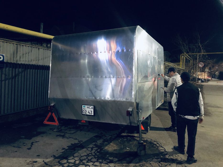 Фудтрак прицеп для фасфуда