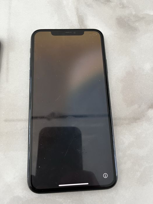 Iphone 11 pro max si 2 telefoane iphone 7