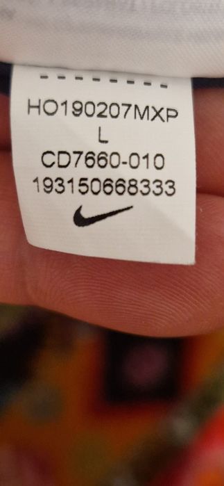 Geacă  Nike    .