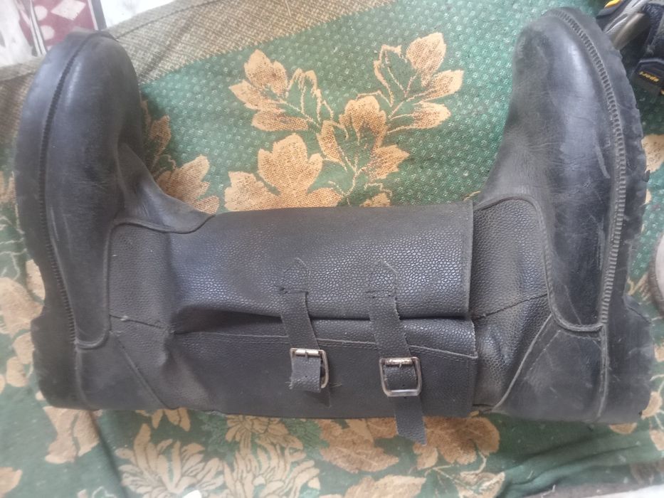 Продам, сапоги резиновые.