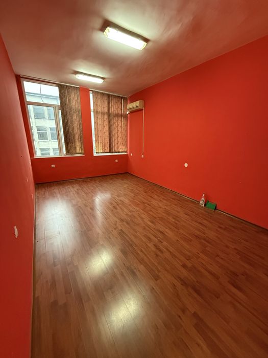 Продава се Двустаен апартамент в Казанлък - 68 кв.м за 1388 €/кв.м - Снимка #5