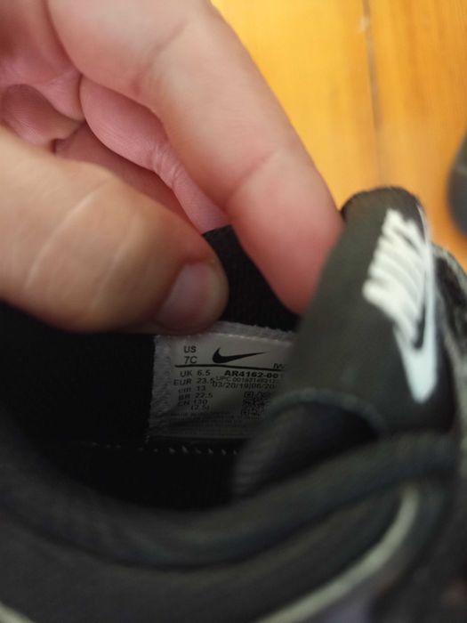 Маратонки Nike 23.5