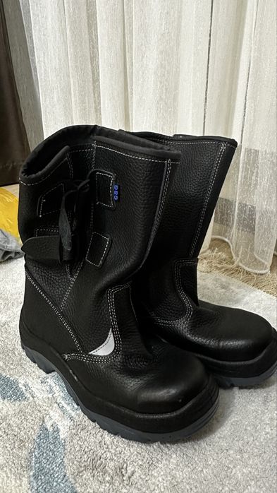 Спецовкалар сатылады