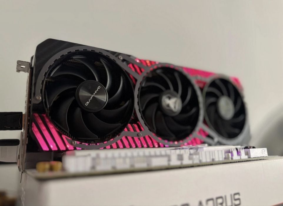Placa Video Gainward GeForce RTX 4080 Phoenix GS 16 GB GDDR6X (256 bits)