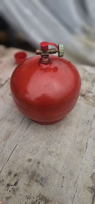 Туристическа газова бутилка
