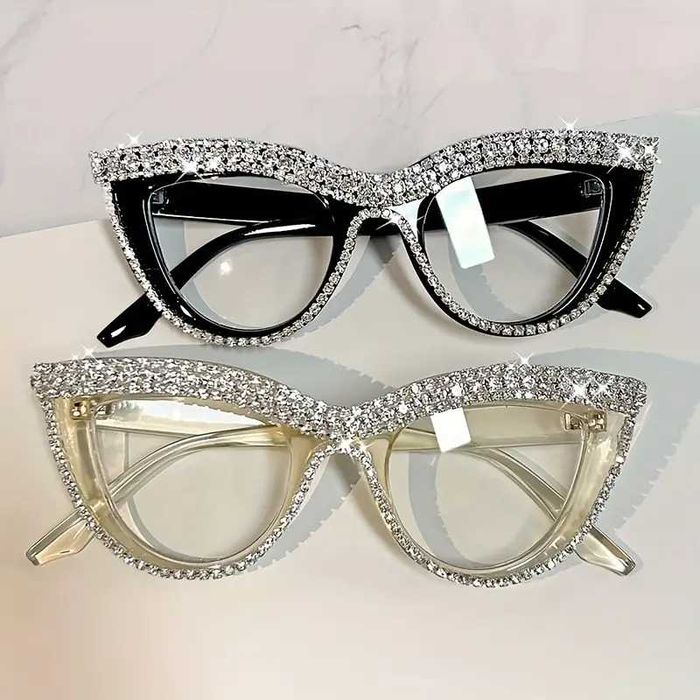 Очки +2,0 стиль Кошачий Глаз