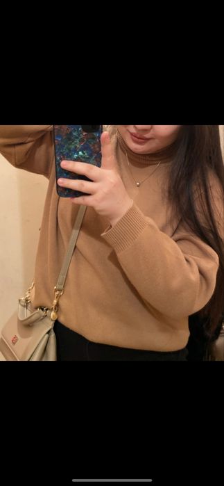 Продаются женские одежды