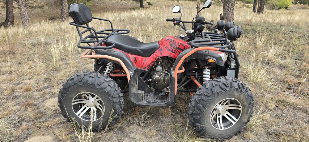 Продам квадроцикл атв 300 4x4