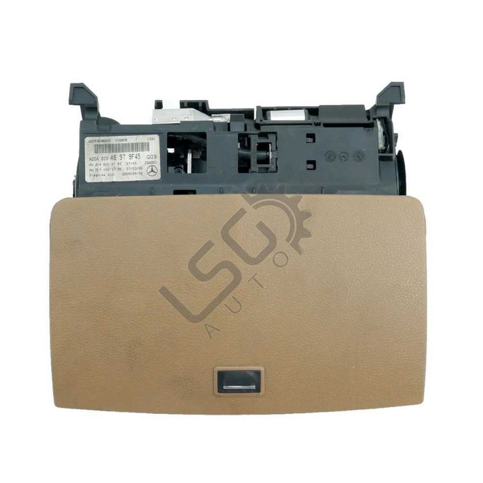 Дисплей навигация Mercedes-Benz C-Class 204  ID: 131373