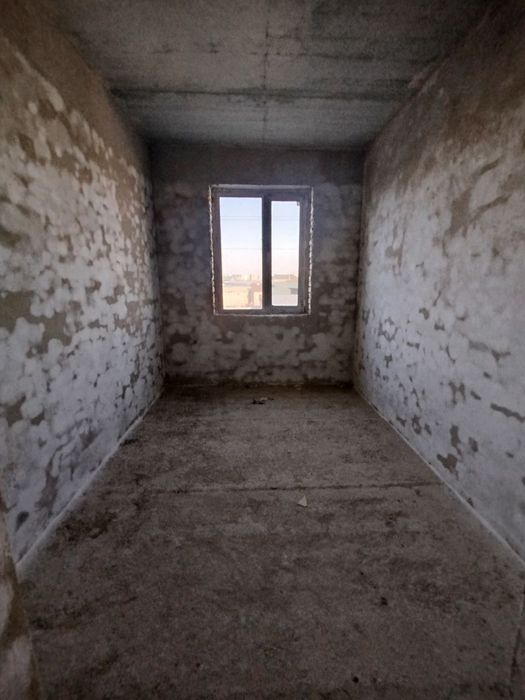 3хоналик 2каватда 7микрорайон, коробка