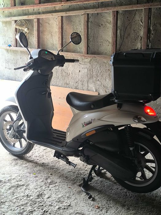 Scuter Piaggio liberty 50 -i get euro5