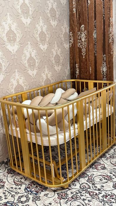 Продается детская кроватка