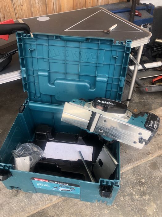 Makita scule pe acumulator
