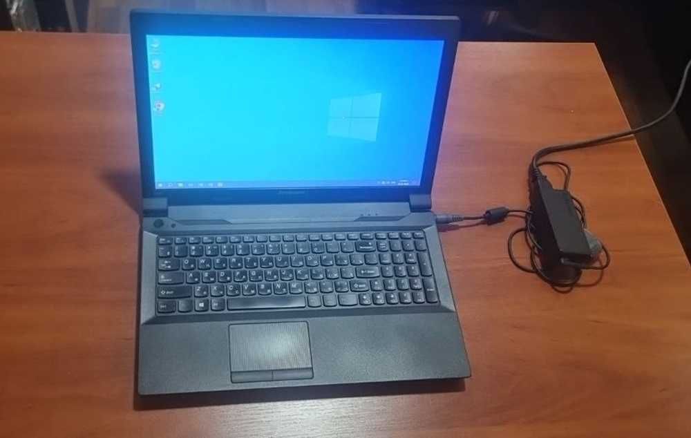 Ноутбук Lenovo B590