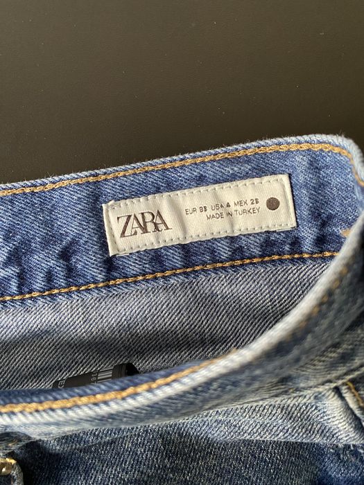 Дамски тъмносини дънки Zara