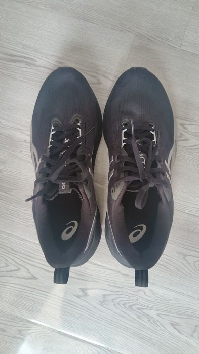 Кроссовки Asics NovaBlast 5