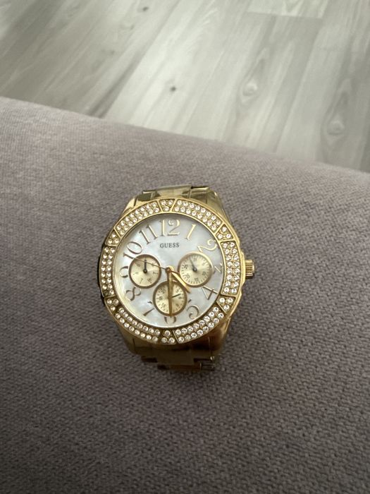 Ceas dama Guess auriu