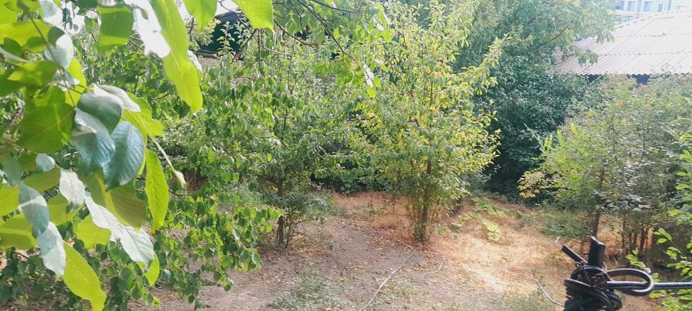 Продается участок в центре города 15.75 сот