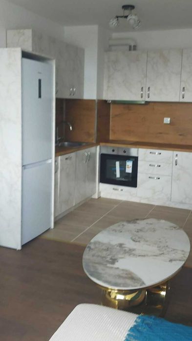 Дава се под наем Двустаен апартамент в Пловдив, Кършияка - 75 кв.м за 400 € - Снимка #4