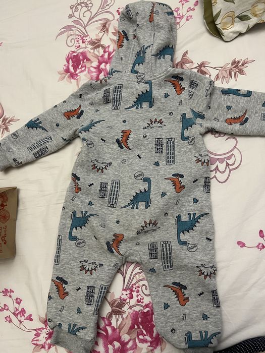 Комбинизон с 6 месяцев до 2 лет