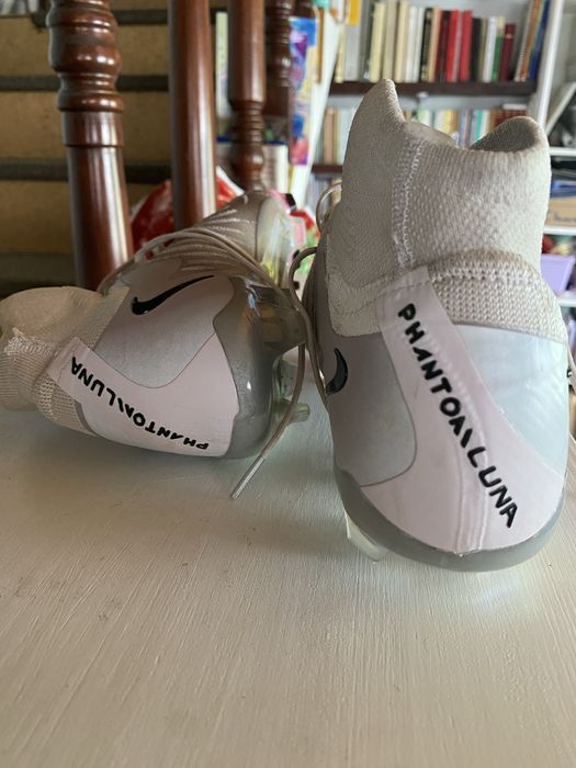 Nike Phantom Luna marimea 42